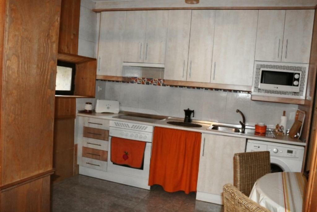 Casa Rural Los 2 Yugos Navaluenga Zewnętrze zdjęcie