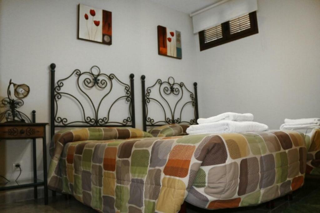 Casa Rural Los 2 Yugos Navaluenga Zewnętrze zdjęcie
